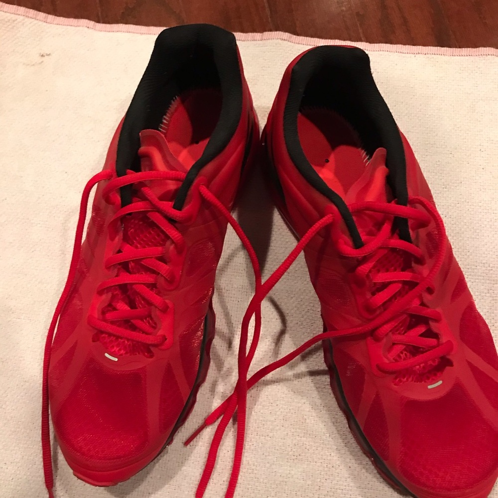 EUC Men’s Nike Air Max, size 11.5